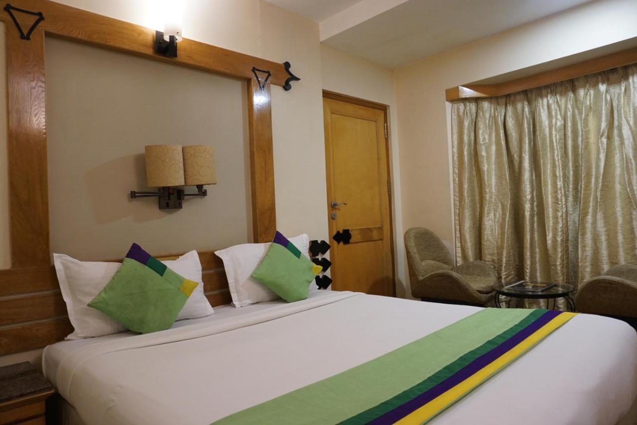 Deccan 8 Pune Exterior foto