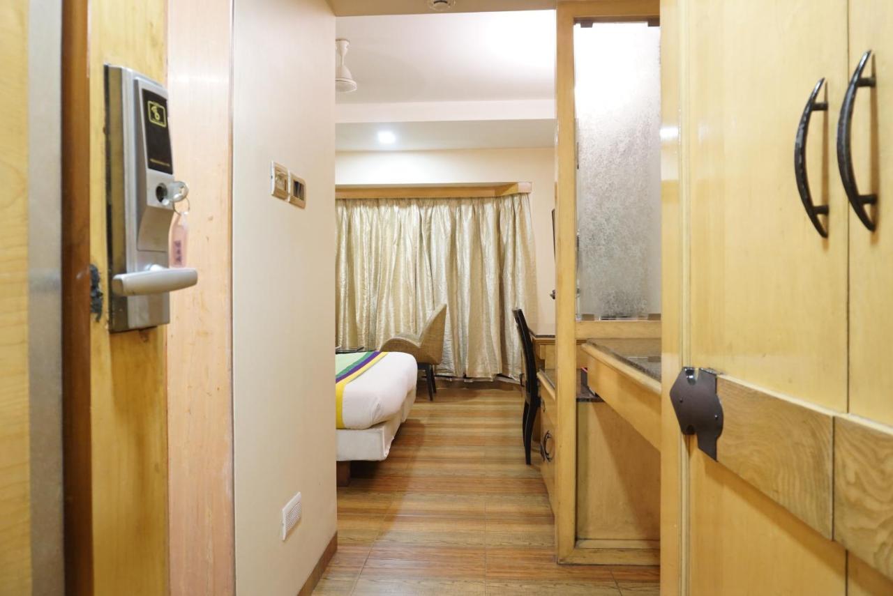 Deccan 8 Pune Exterior foto