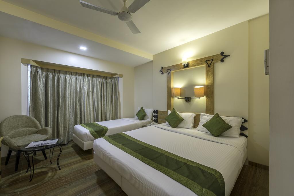 Deccan 8 Pune Exterior foto