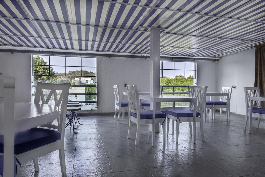 Deccan 8 Pune Exterior foto